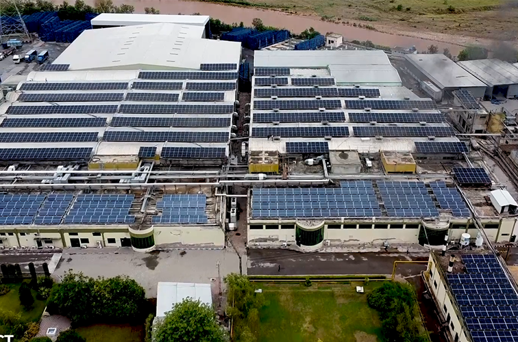 Can Solar Panels Be Installed in Commercial Buildings