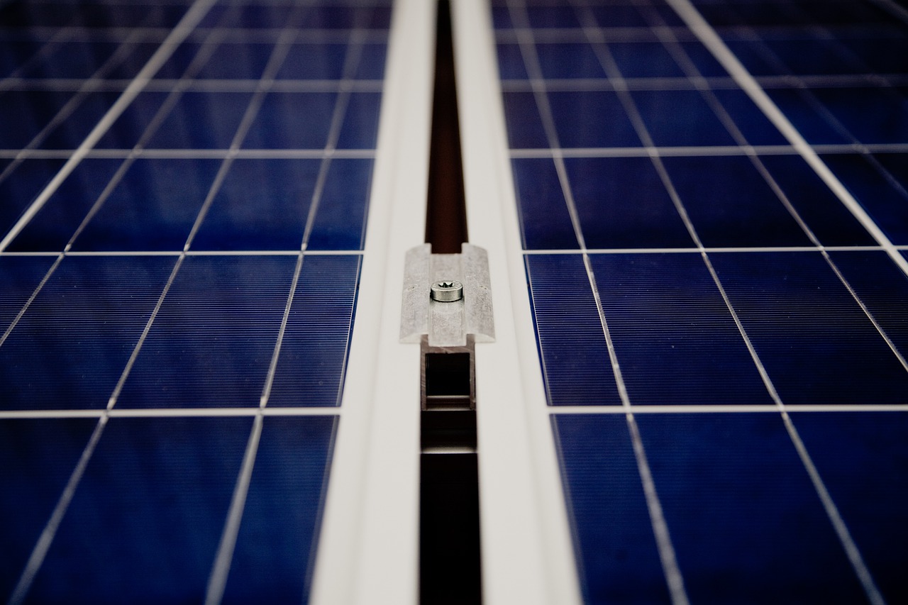 5KW Hybrid Solar System Price in Pakistan